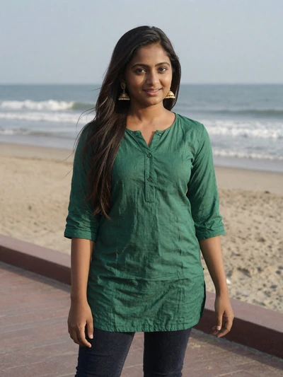 Kavya, 25, from Chennai - India woman seeking genuine relationship
