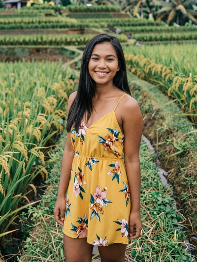 Dewi, 25, from Bali - Indonesia woman seeking genuine relationship